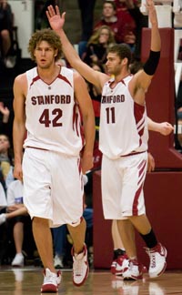 Dominguez honors star alums Tyson Chandler, Tayshaun Prince - Los