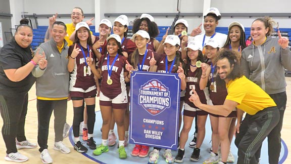 Nike TOC wrap LJCD falls in final