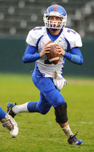 Folsom QB Dano Graves looks for receivers during 2010 CIF Division II state bowl game against Serra of Gardena. If the current regional bowl games were in place that season, Graves and the Bulldogs probably would have played De La Salle one week earlier in the NorCal Open Division contest. Photo by Scott Kurtz.