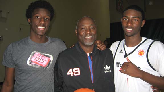 Daniel (left)  and father Gregory (middle) enjoy a moment with Isaac Hamilton following the first practice at the 2013 McDonald's All-American Game in Chicago. Photo: Ronnie Flores 