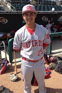 One of the leading players for Mater Dei's nationally ranked baseball team was all-state catcher Jeremy Martinez. Photo: Paul Muyskens.