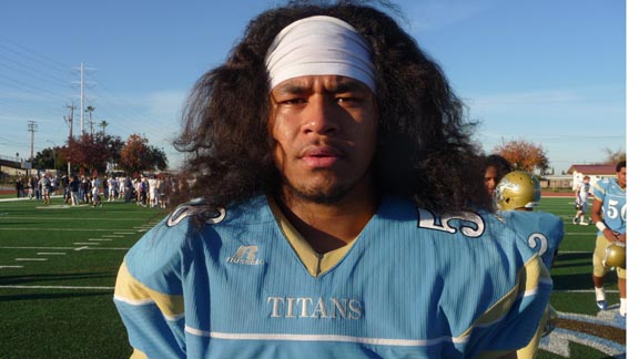 Sacramento Burbank's Ngalu Tapa was happy he had 24 sacks last season, but he wasn't smiling after a playoff loss to Oak Ridge that ended the season. Photo: Mark Tennis.