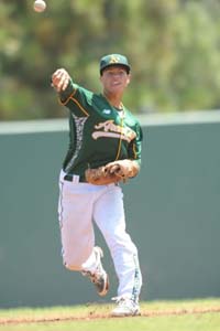 Bryson Brigman from Valley Christian of San Jose makes a play during Area Code Games. Photo: Scott Kurtz (Courtesy Student Sports).