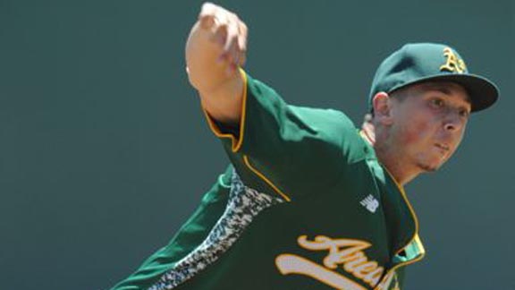 Stetson Woods (Liberty, Madera Ranchos) uncorks a pitch for Oakland Athletics' team in game vs. Chicago White Sox' Area Code team. Photo: Scott Kurtz (Courtesy Student Sports).