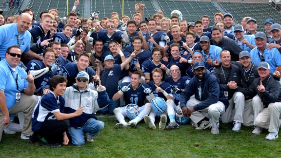 Corona del Marof Newport Beach players & coaches celebrate after winning 2013 CIF D3 state bowl game. Photo: Scott Kurtz.