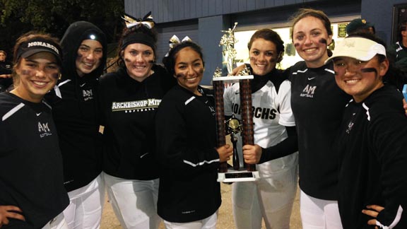 Players from Archbishop Mitty of San Jose show off hardware they won by winning title game of last weekend's Livermore Stampede. Photo: Harold Abend.