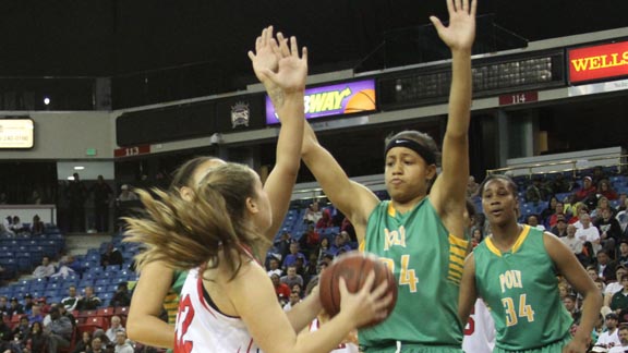 Emoni Jackson provides a wall of defense for Long Beach Poly during CIF Open Division final against Salesian of Richmond. Jackson will play next at Michigan. Photo: Willie Eashman.