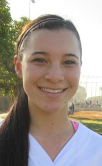 As a junior Sydney Romero of Vista Murrieta was named the Riverside Press-Enterprise Player of the Year. She batted .612 with 11 homers and some in the area think she might even be a better all-around hitter (but without the power) of older sister Sierra, the All-American at Michigan. Photo: Courtesy Student Sports.