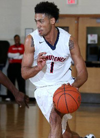 Tyler Dorsey brings up the ball for Maranatha of Sierra Madre during game from this season. Photo: Ronnie Flores.