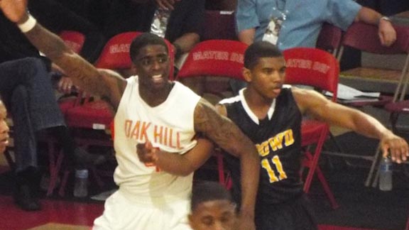 Dwayne Bacon of national powerhouse Oak Hill Academy battles against Bishop O'Dowd's Austin Walker during Nike Extravaganza. Photo: Martin Henderson/OCSidelines.com.