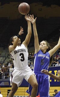 Brije Byers of Eastside Prep attacks the lane as La Jolla Country Day's Bianca Notarainni tries to get there. Photo: Willie Eashman.