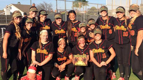 Mission Viejo's attempt to go wire-to-wire as the state and nation's top-ranked team continued last week with a title at the Best of the West tourney. Photo: Twitter.com.
