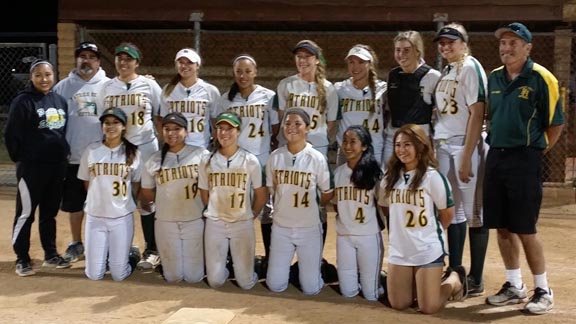 Players from Patrick Henry High of San Diego probably have lofty goals after what they've done so far this season. Photo: patrickhenryvarsitysoftball.webs.com