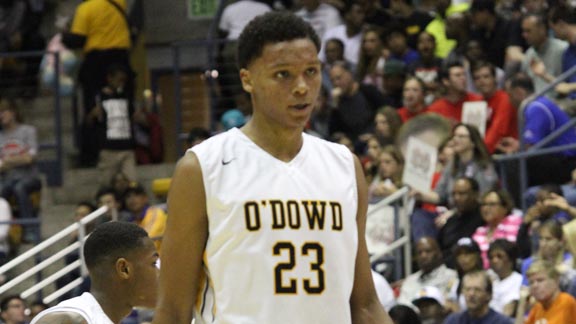 Rabb walks the court at Haas Pavilion in his final high school game. His next game at home as a college player will be on the same floor in Berkeley. Photo: Willie Eashman.