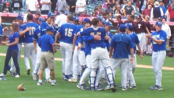 San Dimas players and coaches hope this will be the scene after this year’s title game in the CIF Southern Section Division III playoffs. Photo: Twitter.com.