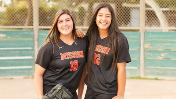 It's no surprise that both Taylor McQuillin (left) and Alyssa Palomino are two of the five finalists to be Ms. Softball State Player of Year. Photo: Nadia Martinez/OCSidelines.com. 