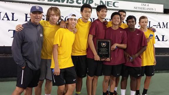 The Torrey Pines boys tennis team won a national tournament and also the CIF Southern California Division I championship. Photo: tphsfalconer.com.