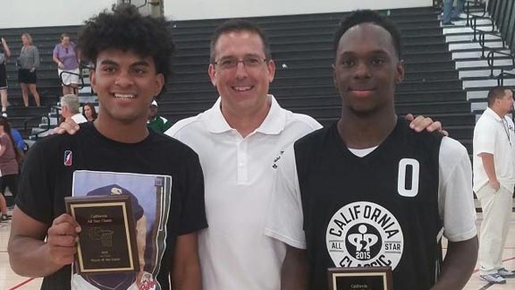 Prep2Prep Classic MVPs Remy Martin (left) and Devearl Ramsey (right) both play for Sierra Canyon head coach Ty Nichols (center). Photo: John Murphy/Prep2Prep.com.