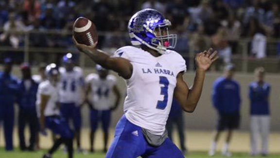 Eric Barriere is in his third year starting at quarterback for 7-1 La Habra, which surged to No. 2 in its state division this week. Photo: Craig Takata/OCSidelines.com.
