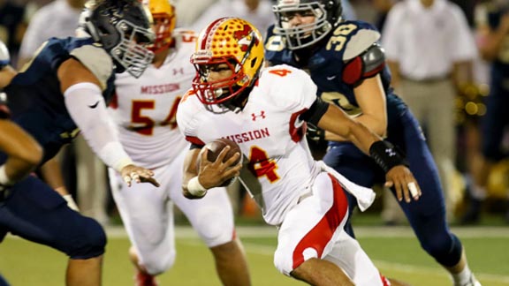 Running back Isaiah Miller churns for yardage during No. 8 Mission Viejo's surprisingly one-sided triumph over previously unbeaten San Juan Hills. Photo: Craig Takata/OCSidelines.com.