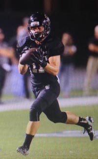 Receiver Michael Bandy made some big plays in Servite's win over JSerra. Photo: @ServiteSports.