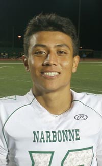 Narbonne QB Roman Ale has been almost perfect with his passing so far in the playoffs. Photo: Martin Henderson/OC Sidelines.com. 