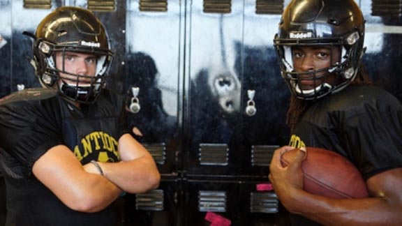 Kobie Beltram (left) and Najee Harris are the defensive and offensive standouts for high-rising Antioch, which plays unbeaten Foothill in NCS semifinals. Photo: Phillip Walton/SportStars.