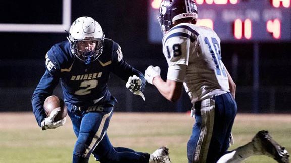 Justin Rice wore down teams such as Marin Catholic above in leading Central Catholic of Modesto to fourth straight CIF state title. Photo: Andy Alfaro/The Modesto Bee.