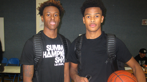 Damari Milstead (right) is the top junior point guard in NorCal and hopes to lead his team to the NorCal Open Division championship. Photo: Ronnie Flores 