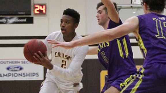 Sophomore Brandon Williams looks to pass for D1 state finalist Crespi of Encino during CIF Southern Section playoffs. Photo: James Escarcega.