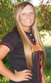 Ybarra kept alive the tradition of Mission Viejo having a leadoff hitter with power and a plus .500 batting average. Photo: Mission Viejo Softball/OCSidelines.com.