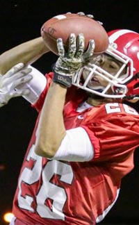 The late Austen Christian was mostly known as a defensive back, but he also could catch it as a receiver. Photo: Josh Barber/SoCalSidelines.com.