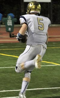 Gavin Reinwald of Elk Grove heads toward end zone from game earlier this season. Photo: Twitter.com.