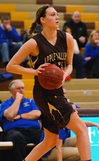 Marie Olson should be an impact player at Oak Ridge after moving in from Apple Valley, Minn. Photo: mnbasketballhub.com.
